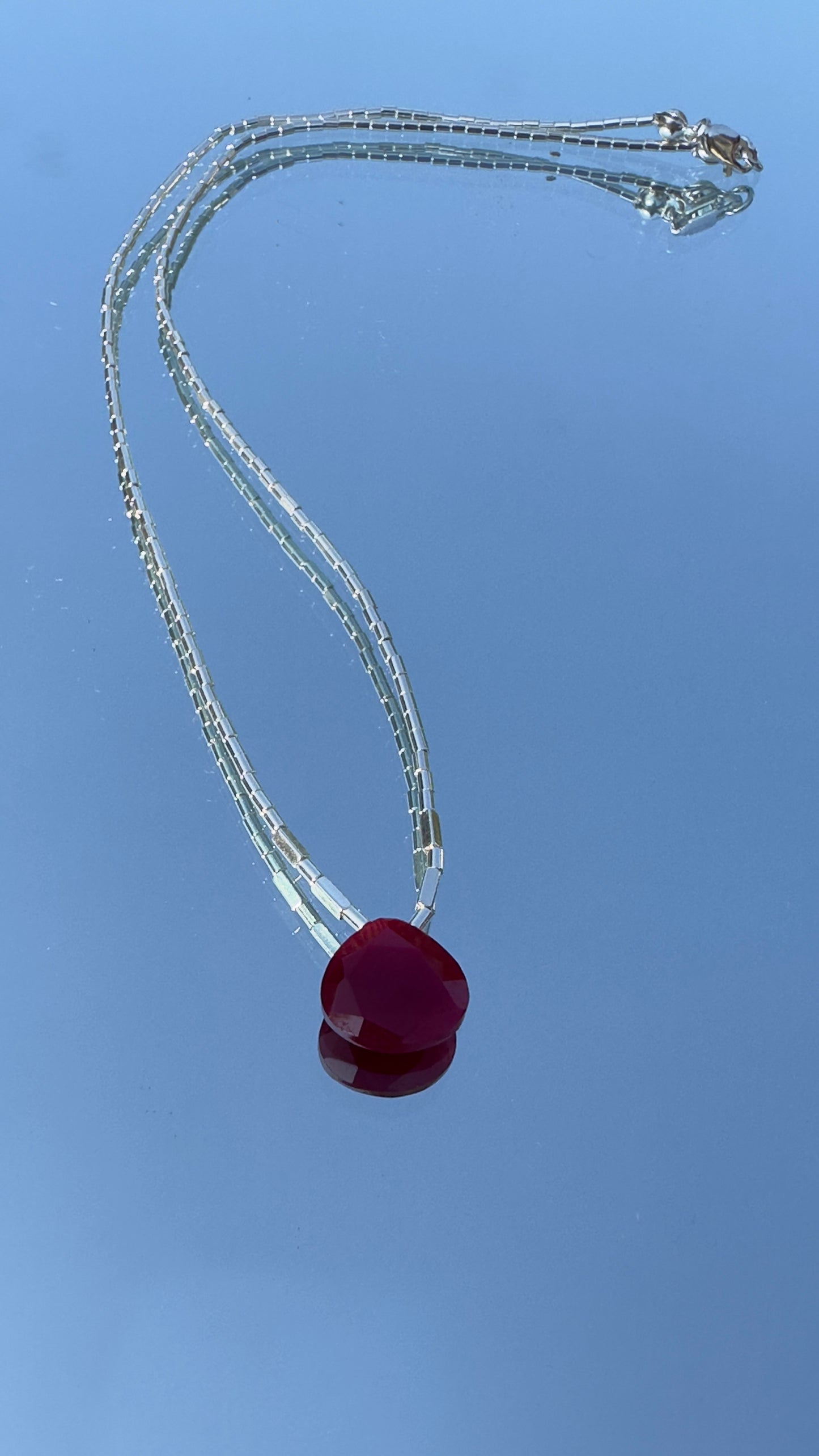 Collar Gota Calcedonia Fucsia