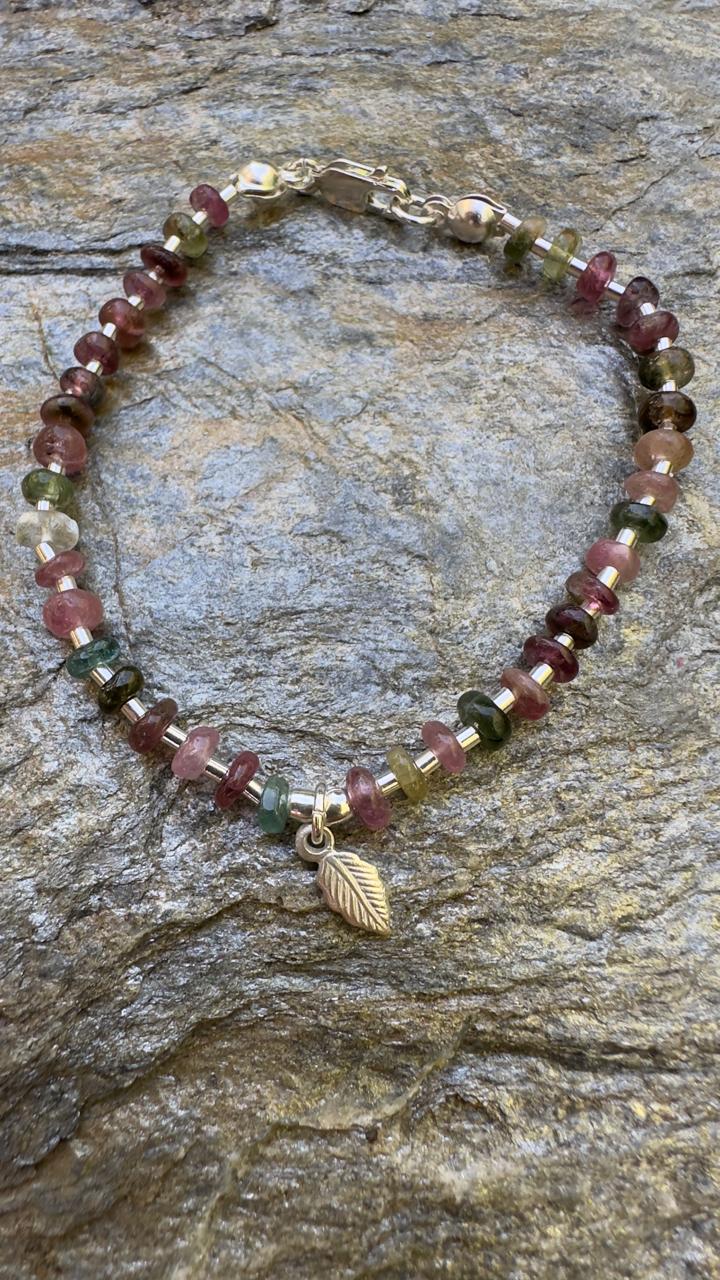 Pulsera Sin Fin Turmalina Pluma